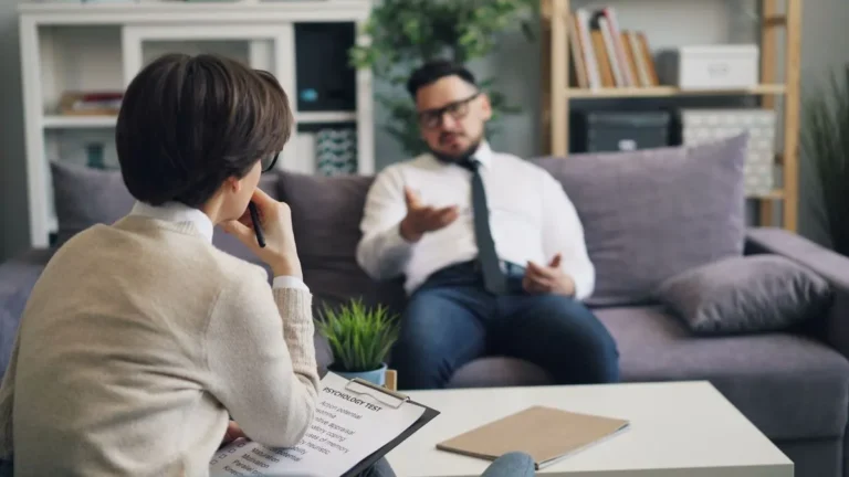 Psicólogo pode usar a abordagem psicanalítica? Entenda como funciona