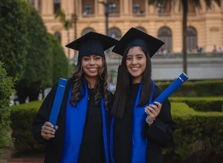 Qual a diferença entre pós-graduação e formação em psicanálise?